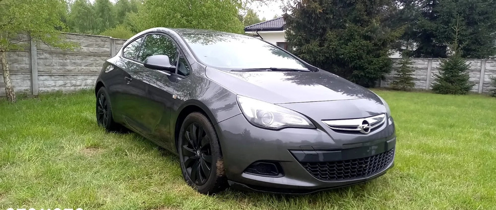 Opel Astra cena 31900 przebieg: 95000, rok produkcji 2013 z Strzegom małe 704